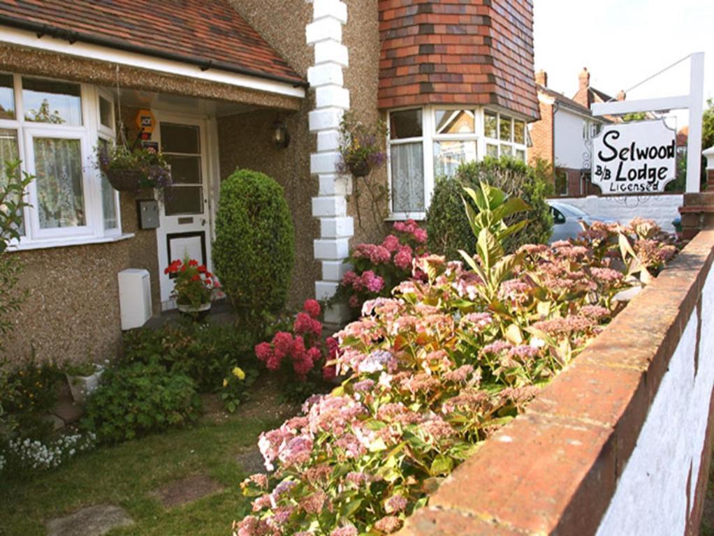 Selwood Lodge Bognor Regis Bagian luar foto